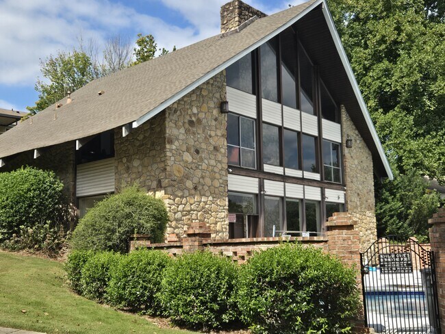 club house next to the pool - 2628 Southbury Cir Unidad 2628