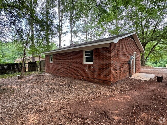Building Photo - 2/1 In Cleveland County, NC Rental