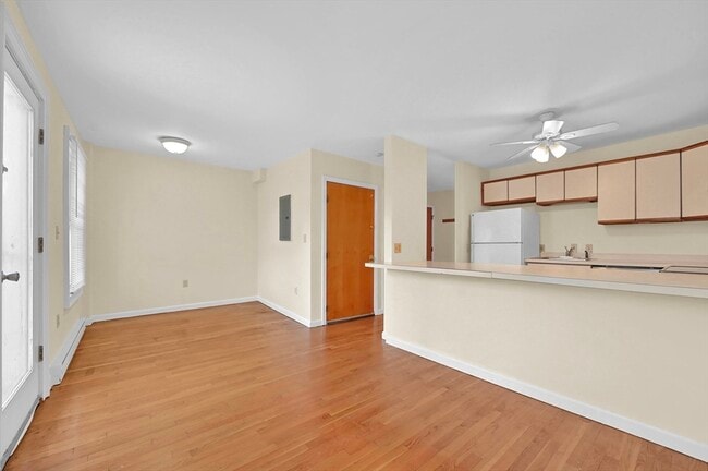 Photo - 773 Tremont St Unit 3
