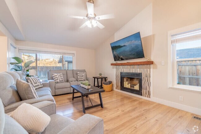 Building Photo - 6511 Enchanted Valley Dr Unit ID1250761P Rental