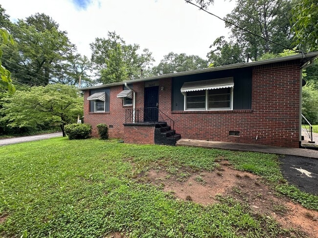 Photo - Charming 3 Bedroom 1 Bath Home in Atlanta