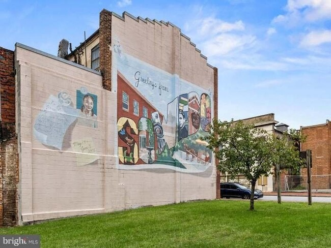 Photo - 16 S Carey St