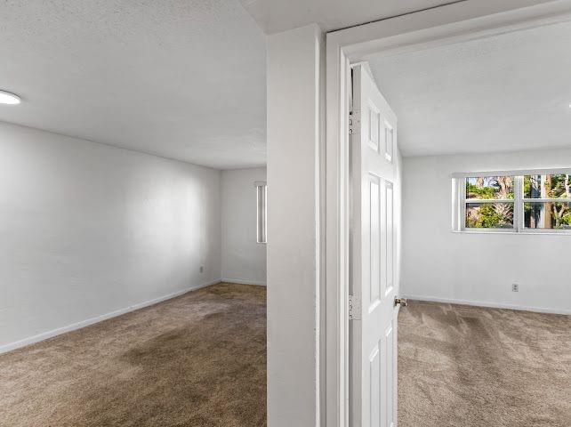 Photo - 493 NW 43rd St