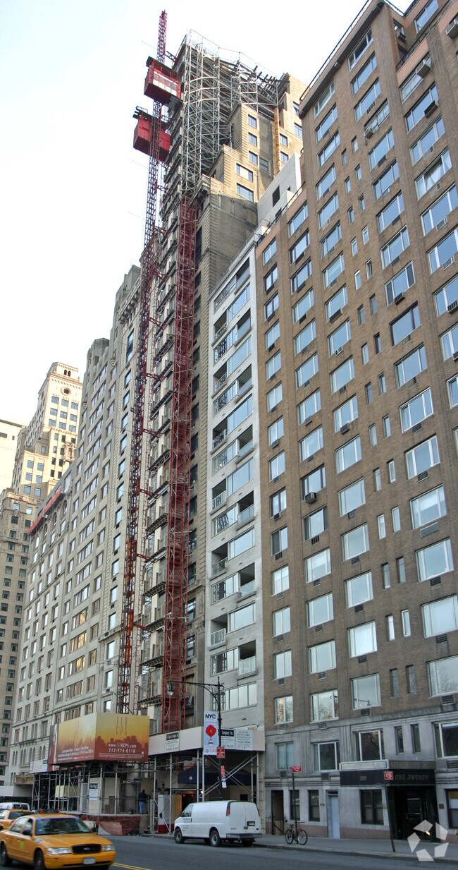 Photo - 110-112 Central Park S