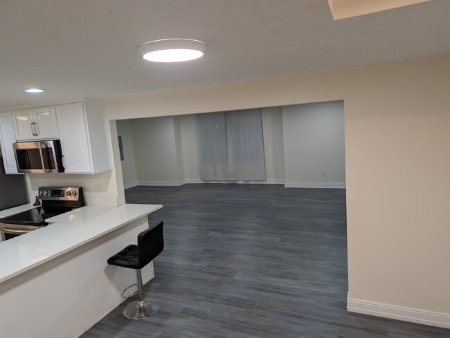 Photo - 3603 Sunnyview Rd NE