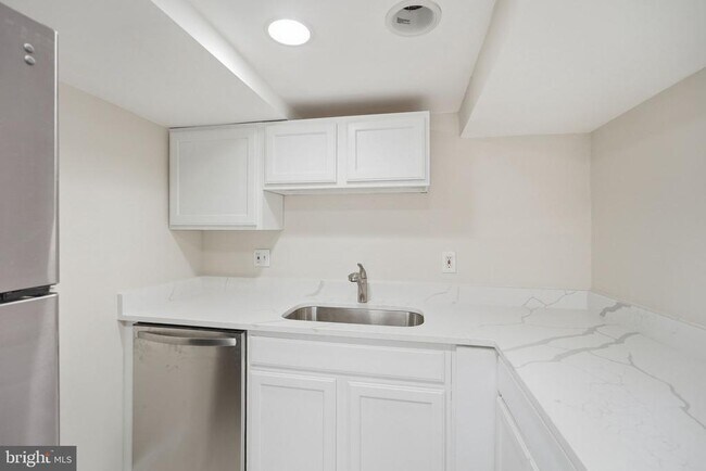 Photo - 58 Quincy Pl NE Unidad 1