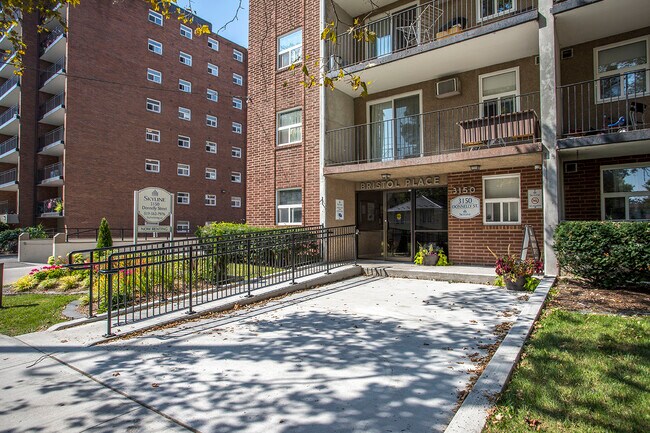 Photo - Bristol Place Apartments