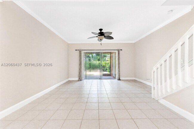 Photo - 932 Kokomo Key Ln