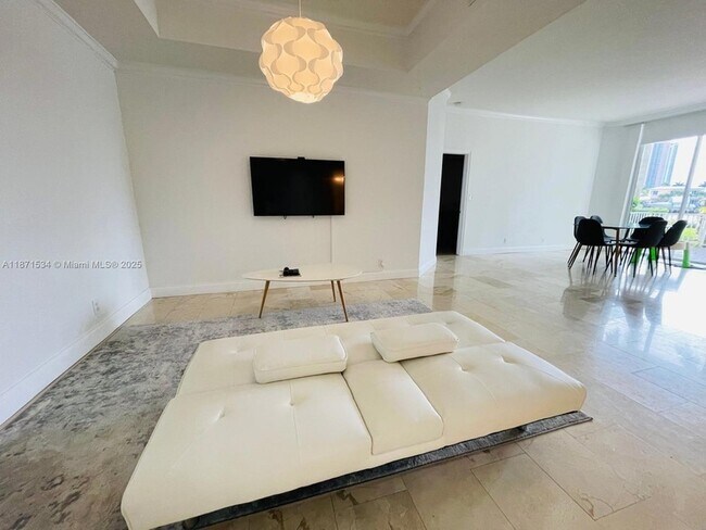 Photo - 19195 NE 36th Pl Unit 107