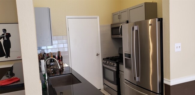 Photo - 5208 Beaverhill Dr