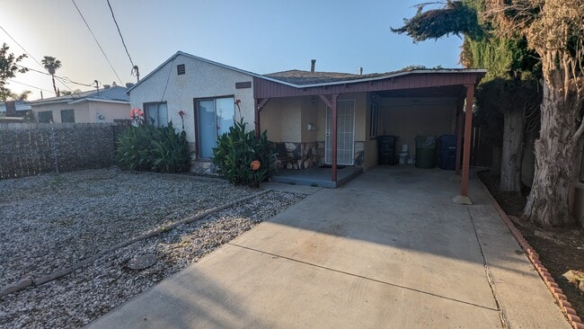 Building Photo - 18639 Malden St Rental