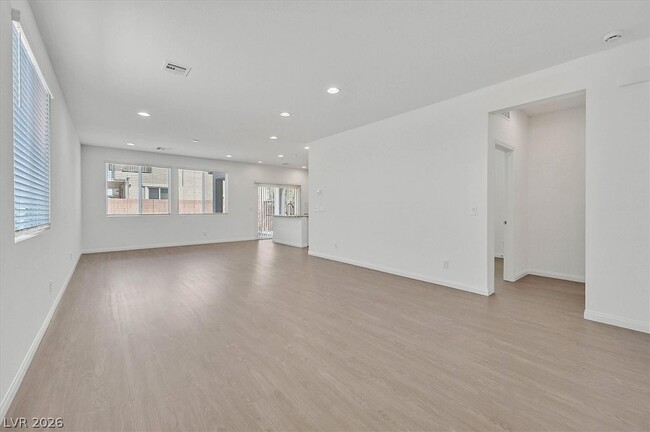 Photo - 8106 Rockflower St