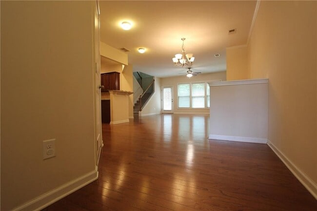 Photo - 2132 Greencrest Cir