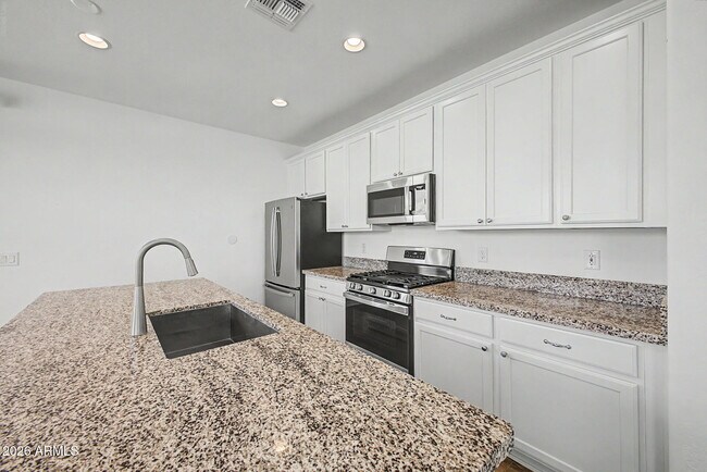 14690 W Sand Hills Rd