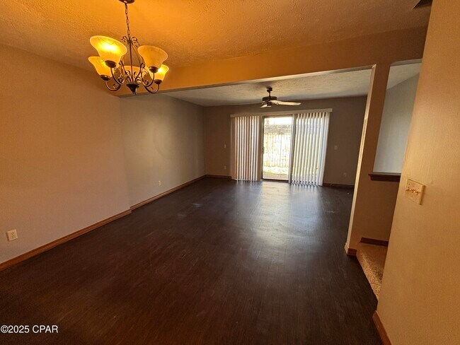 Photo - 6441 Oak Shr Dr