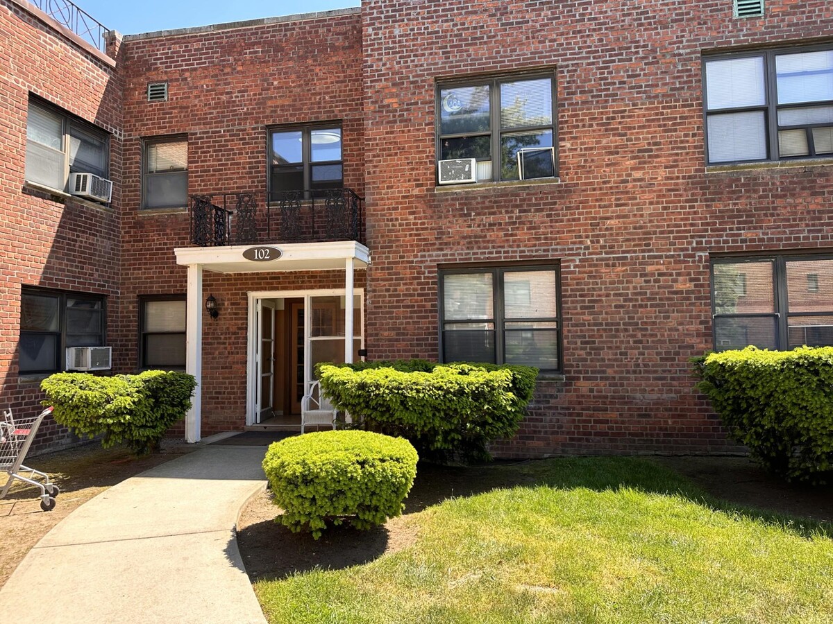 Photo - 110 Division Ave Apartment Unit 2E