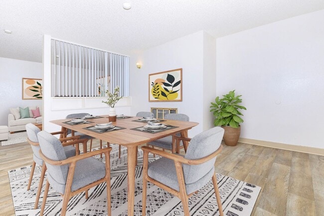 Sterling Pointe Apartments