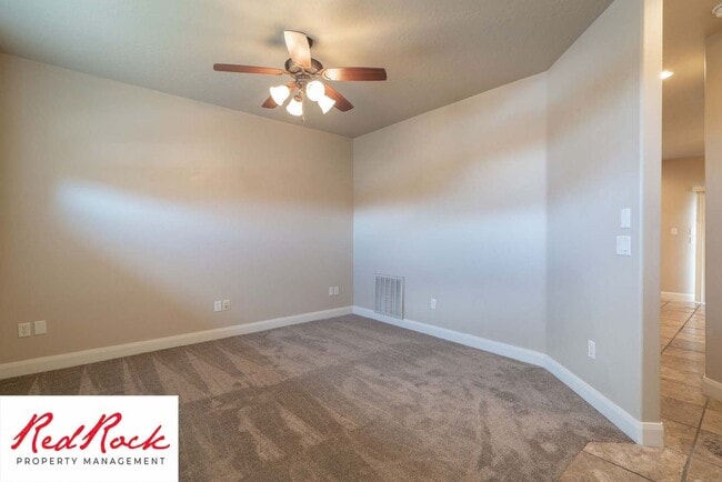 Photo - 3 Bedroom Townhome in Southgate Community