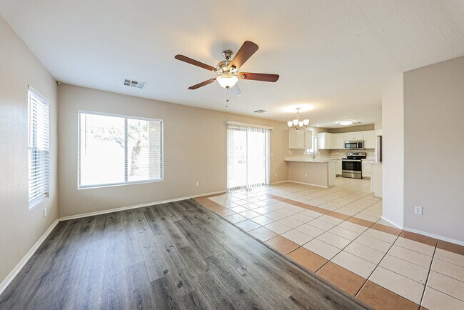 Photo - 591 S 167th Dr