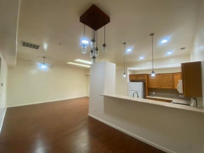 Photo - Beautiful Townhome!