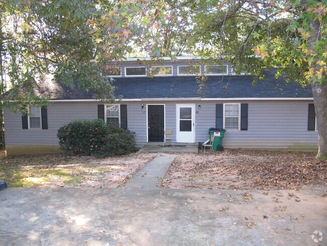 Building Photo - **WEST ATHENS 2 Bed/1 Bath Duplex** TO BE ... Rental