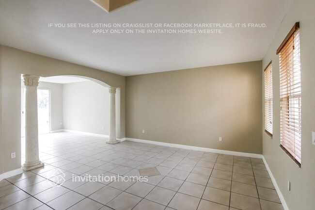 14941 SW 17th Ln