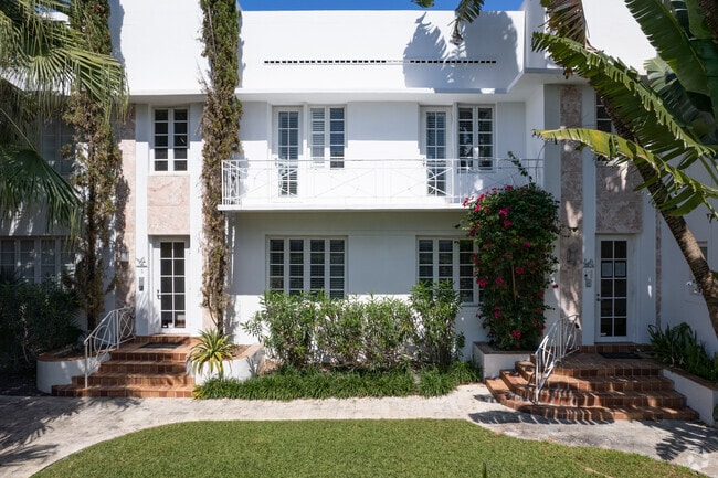 Entrance - 701 14th St