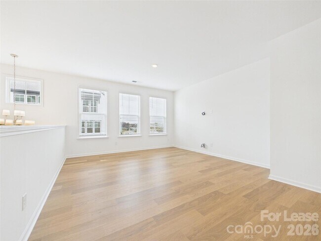 Photo - 3013 Rexton Ln