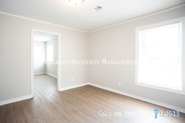 Photo - 1600 Orange St