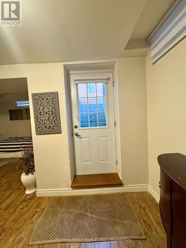 Photo - 169 Larratt Ln