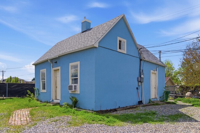 Building Photo - 87 N 800 W St