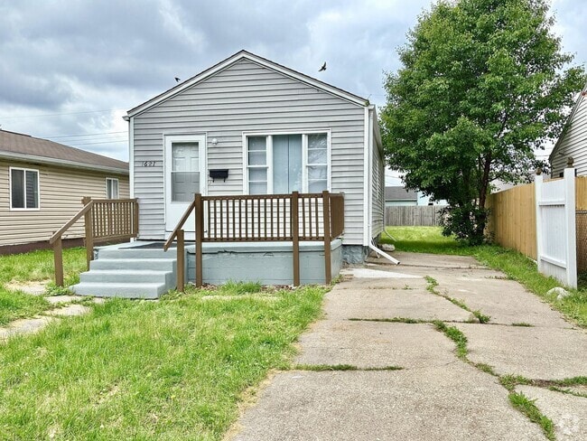Building Photo - 1621 S Carlisle St Rental