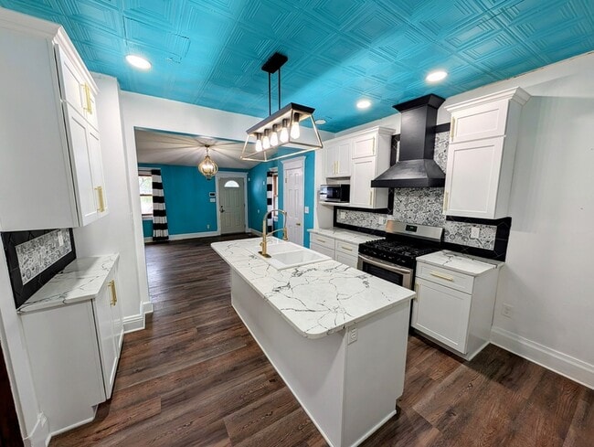 Photo - 517 1st Ave W Casa