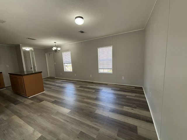 Photo - 4806 Barbara Rd