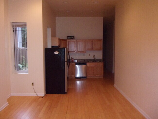 Photo - 1532 N 17th St Unit 1