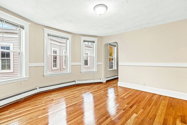 27 W Wyoming Ave Unidad 3