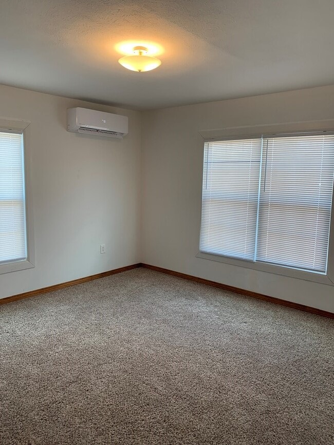 Photo - 2910 N Tom Green Ave