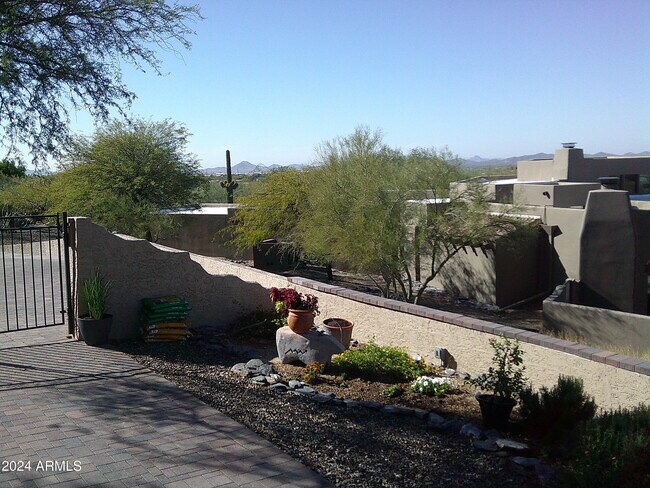 Photo - 5930 E Leisure Ln
