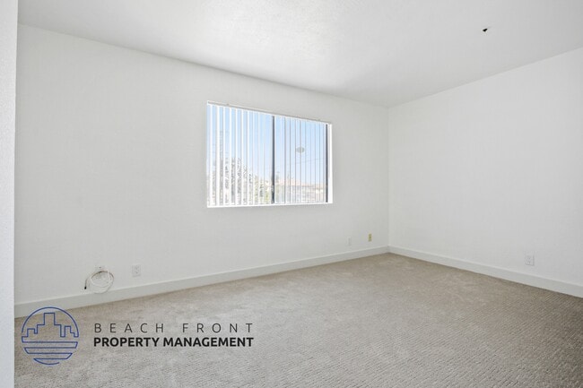 Photo - 13881-13891 Cedar St. and 13872-13882 Locu...