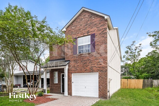 Photo - 8536 Dandy Ave