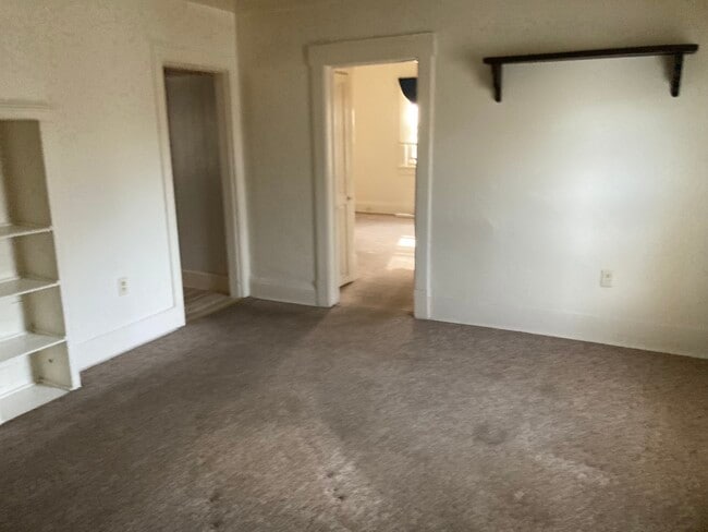 Photo - 302 Canal St W Unidad 2F