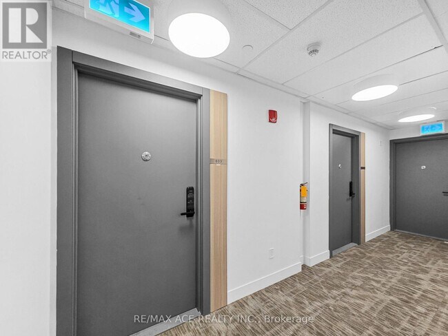 Photo - 4569 Kingston Rd Unité 603