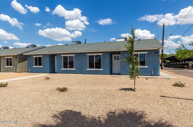 Photo - 1009 S 17th Ave Unit B