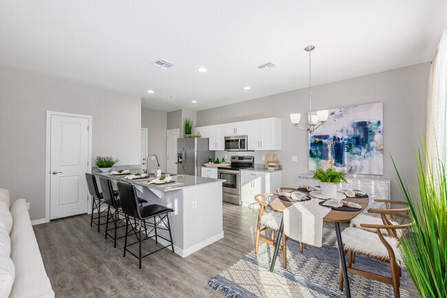 Island bar - Lyra Residences