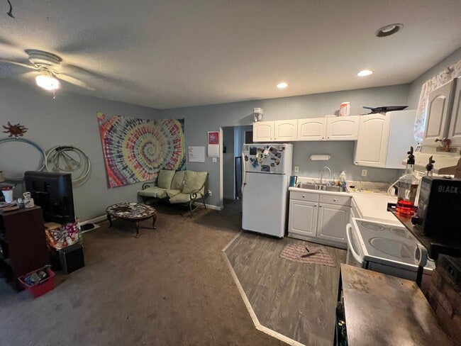 Photo - 3157 Josephine St Unidad 1