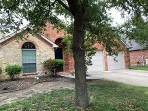 Building Photo - 2236 Crestridge Dr Rental
