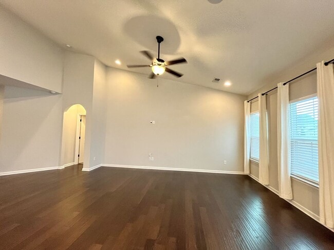 Photo - Stylish 3-Bed Home with Bonus Room & Private Backyard