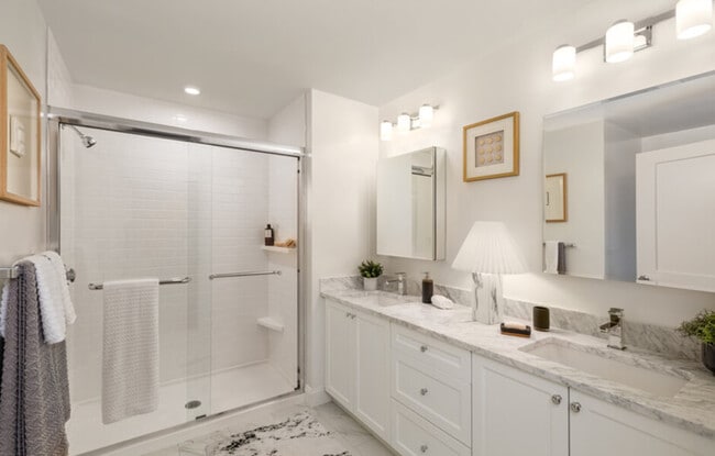 Photo - 204 Sherman Rd