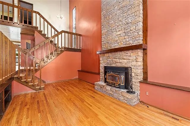 Photo - 5710 NW Verlin Dr