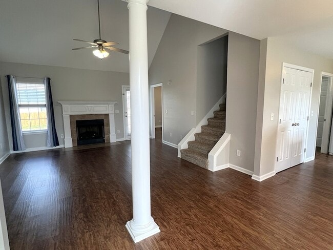 Photo - 7008 Riverwalk Blvd